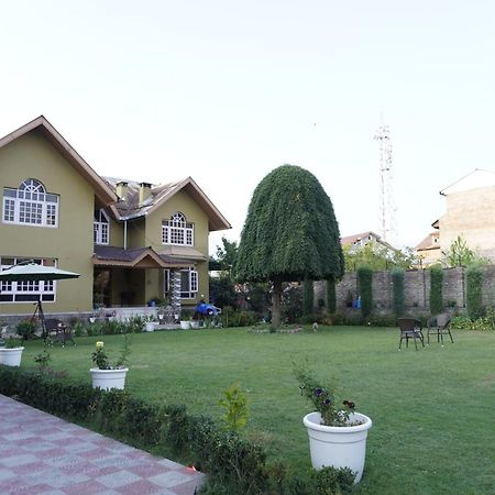 Farsal Villa Srinagar  Luaran gambar