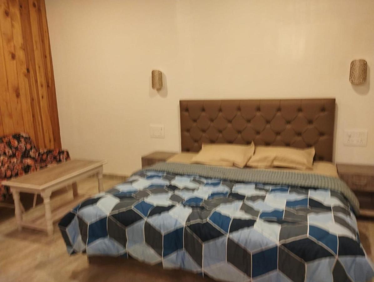 Farsal Villa Srinagar  Luaran gambar