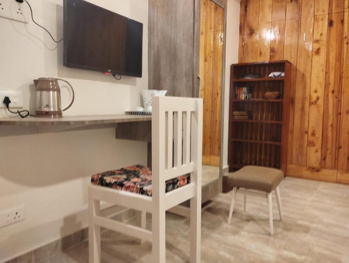 Farsal Villa Srinagar  Luaran gambar